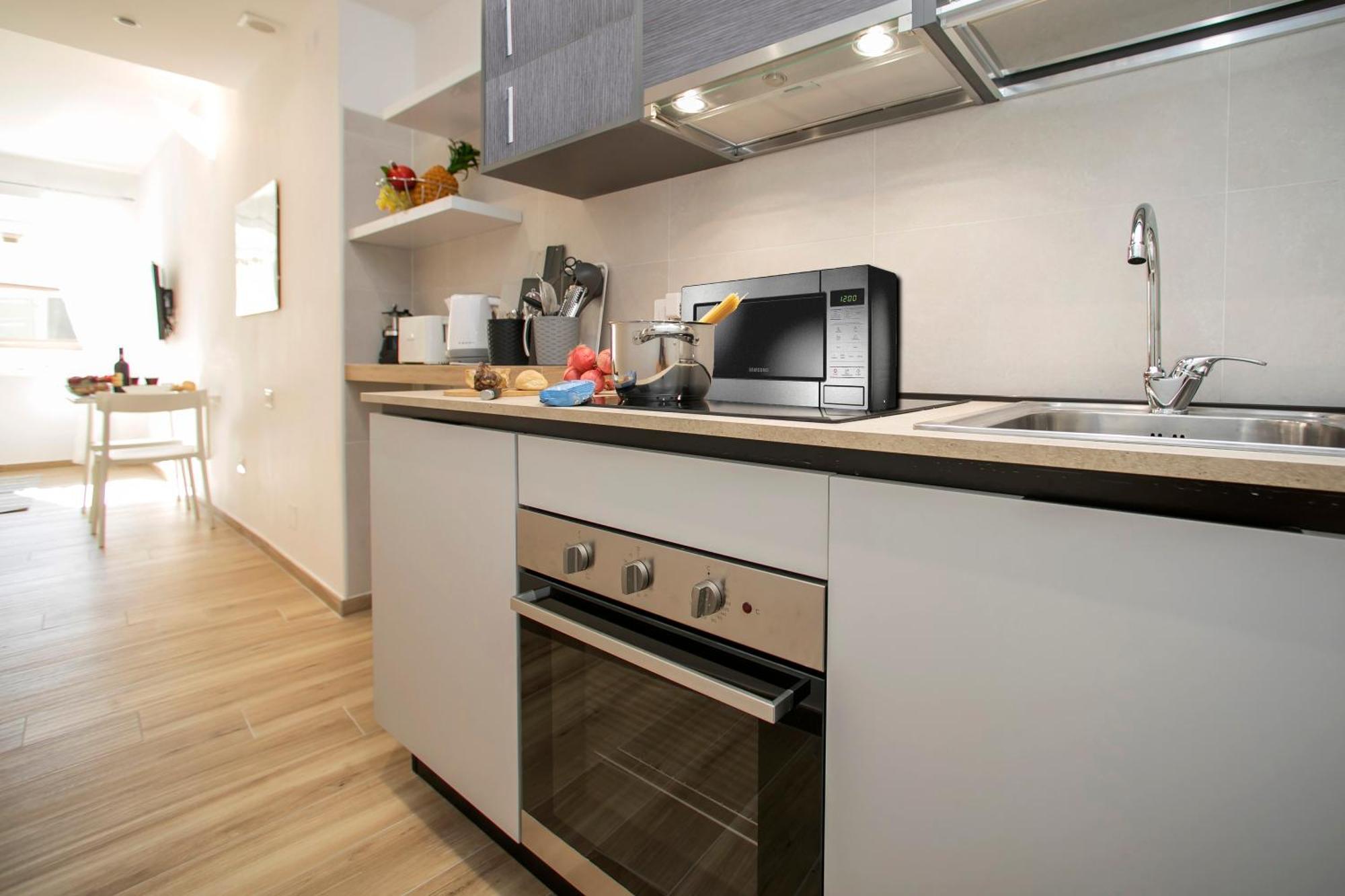 Nido Sui Tetti Di Riva Del Garda - Happy Rentals Extérieur photo