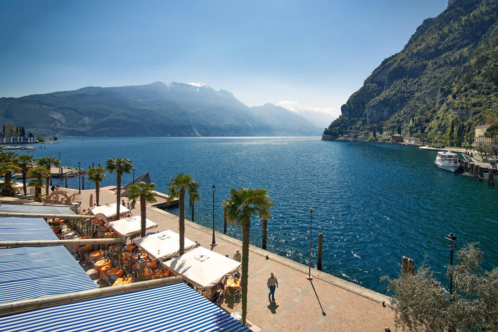 Nido Sui Tetti Di Riva Del Garda - Happy Rentals Extérieur photo